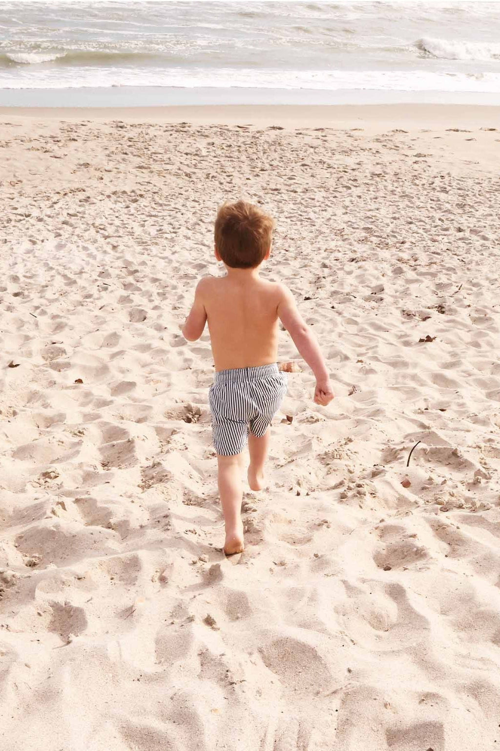 Boy's Swim Trunks | Seersucker Navy