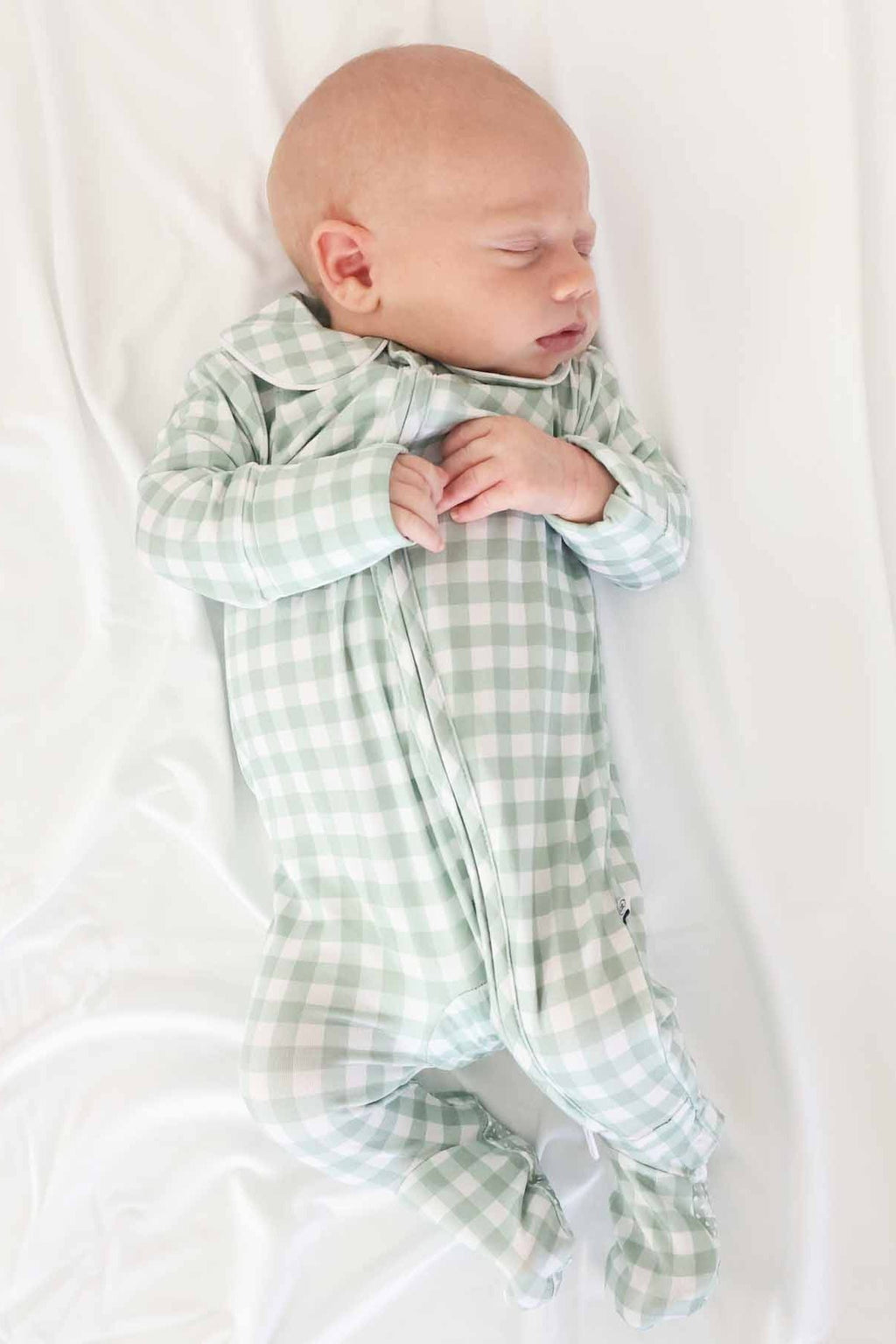 Peter Pan Collar Zipper Footie