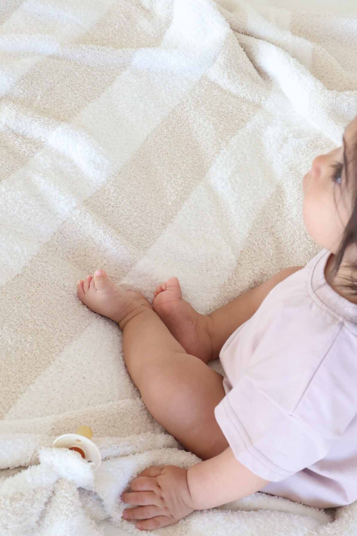 CuddleLaneTM Luxe Blankets | Stripe