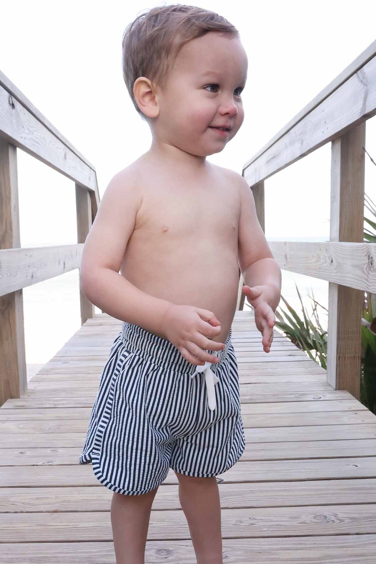 Boy's Swim Trunks | Seersucker Navy