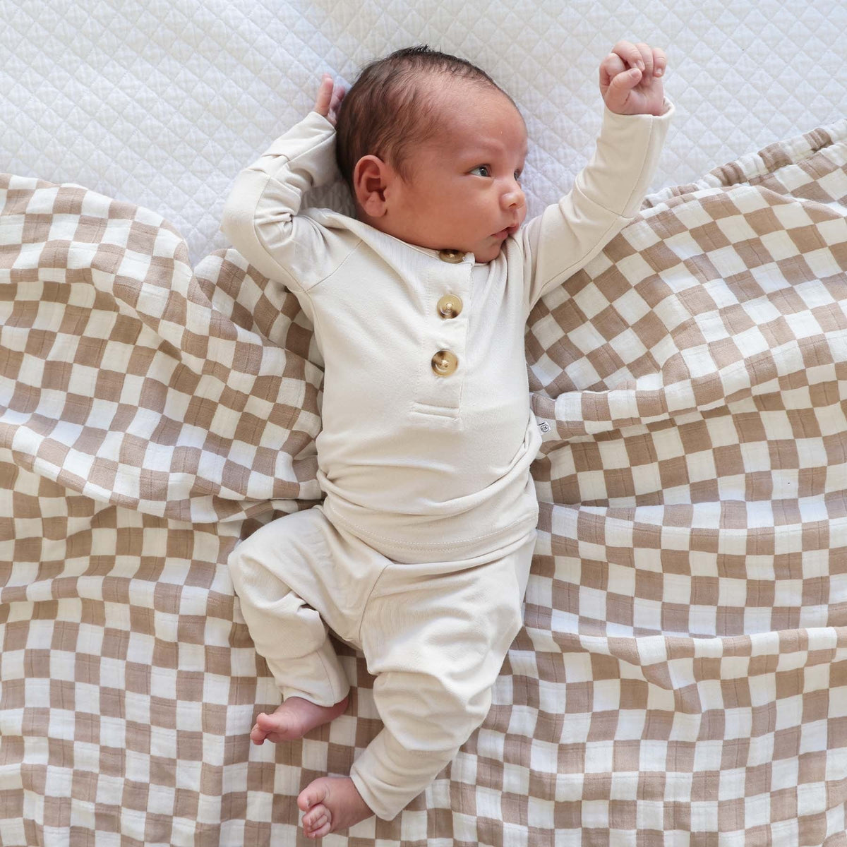 2pc Bamboo Button Top & Bottom | Eggshell