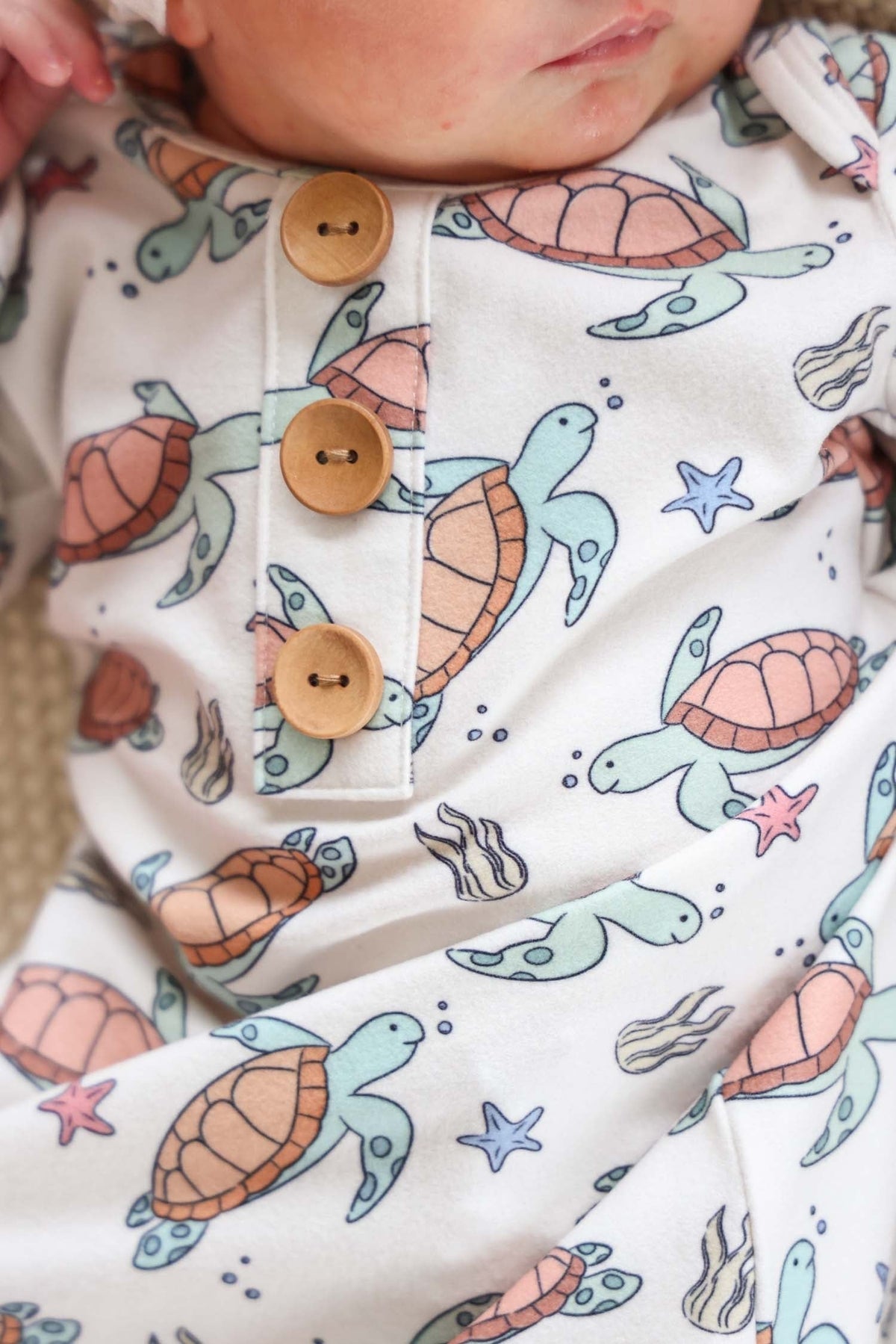 Newborn Baby Knot Gown & Hat Set | Turtley Rad