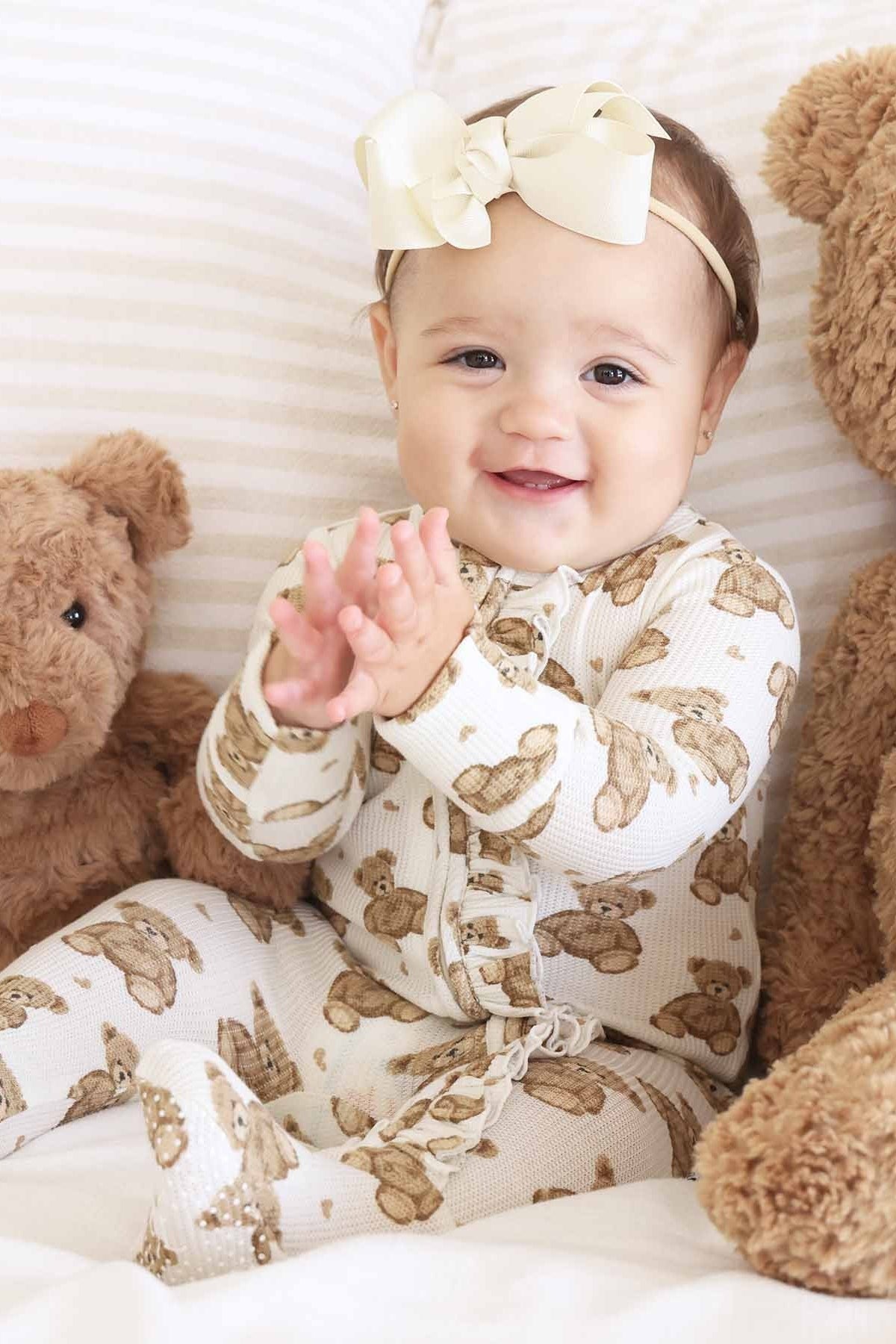 Beary Sweet Bamboo Waffle Zipper Ruffle Footie