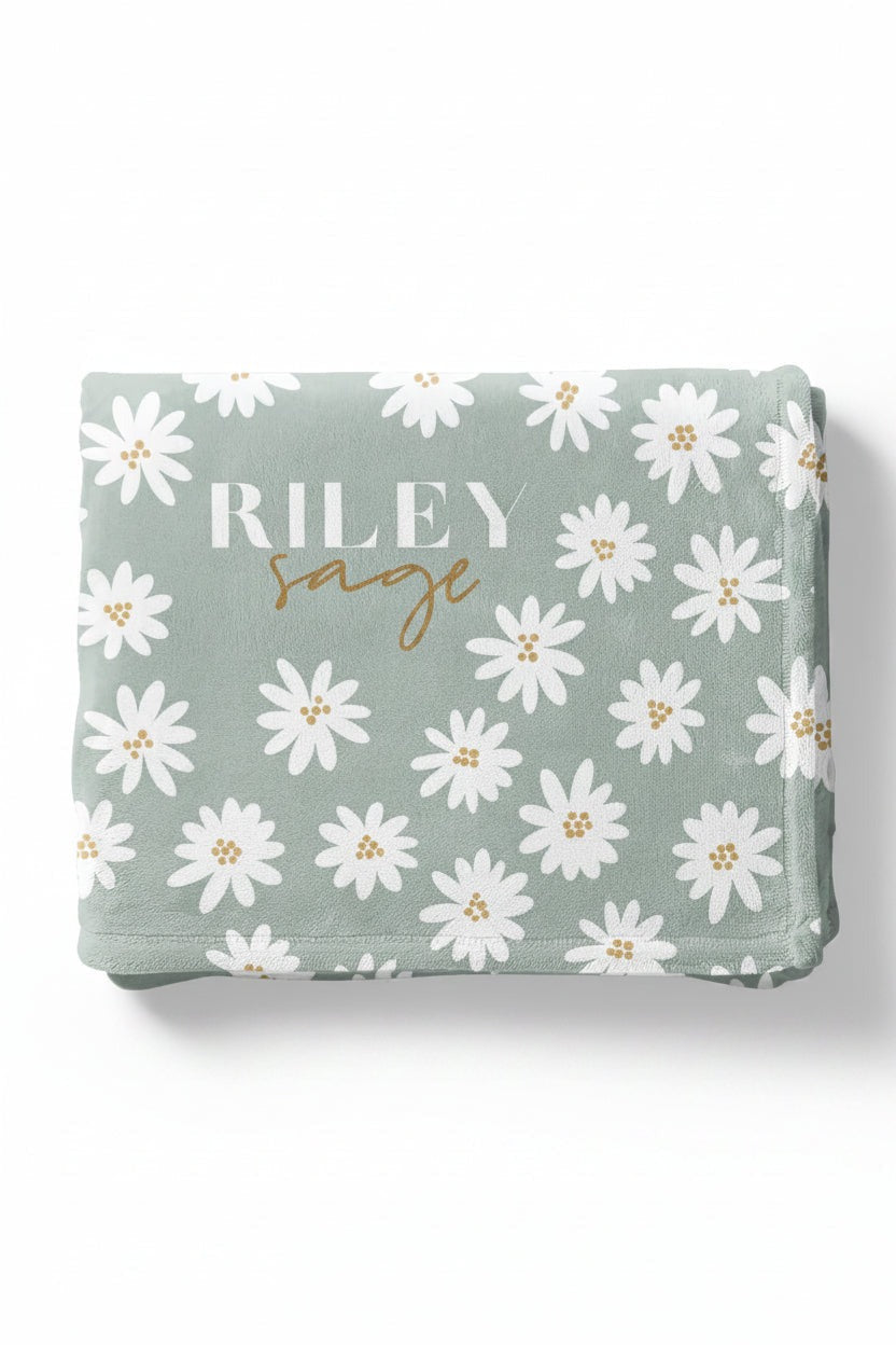 Soft Green Daisy Personalized Toddler Blanket