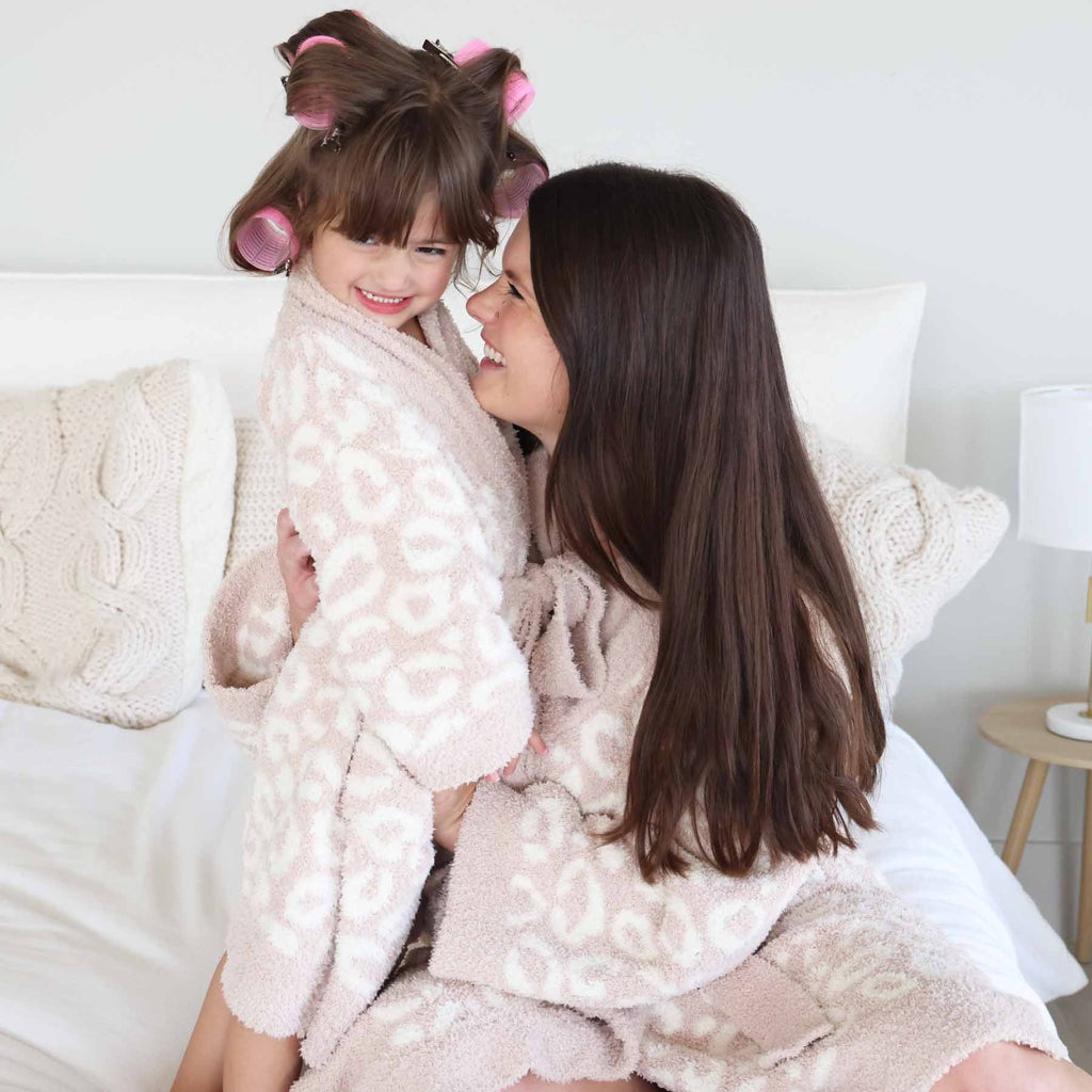 CuddleLaneTM Kids Robe | Leopard